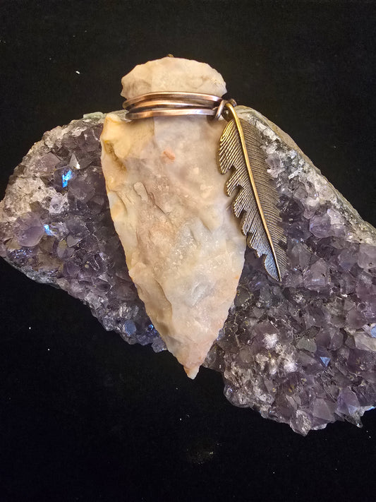 "Spirit of the Hunt" – Handcrafted Arrowhead Pendant